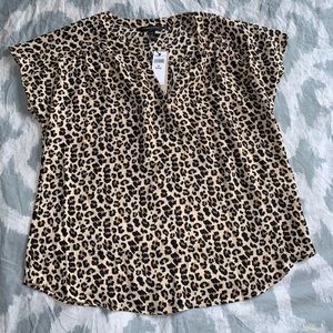 Banana Republic Petite Animal/leopard print shirt